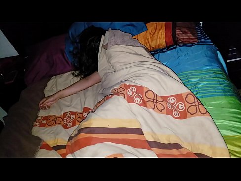 ❤️ Nevlastní syn buzeruje svou mladou nevlastní matku, zatímco ona spí. Sex video u nás cs.mobilecric.top ❌❤